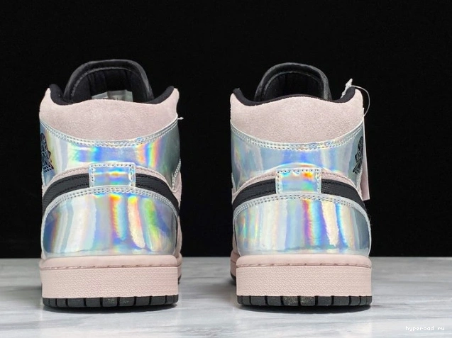 Dirty (W) BQ6472-602 Iridescent 1 Powder Air Mid Jordan 0927
